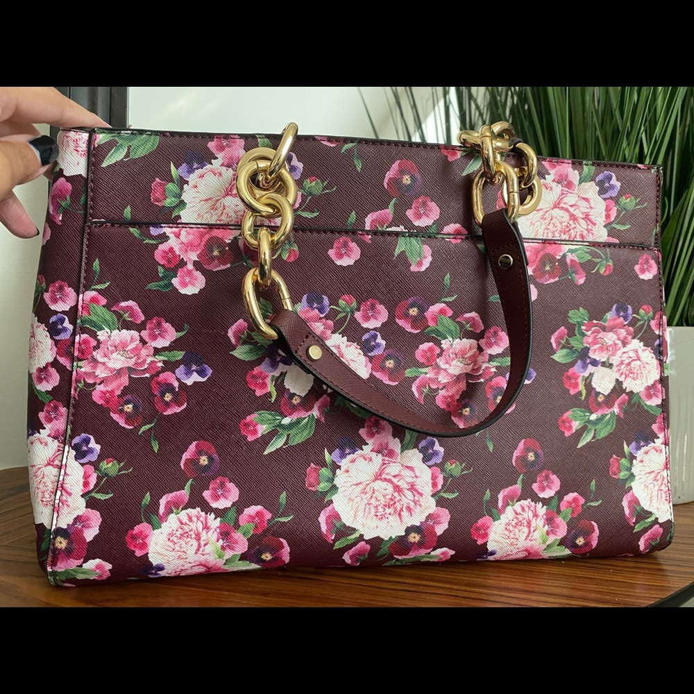 Aldo Floral Purse (used but good condition)
